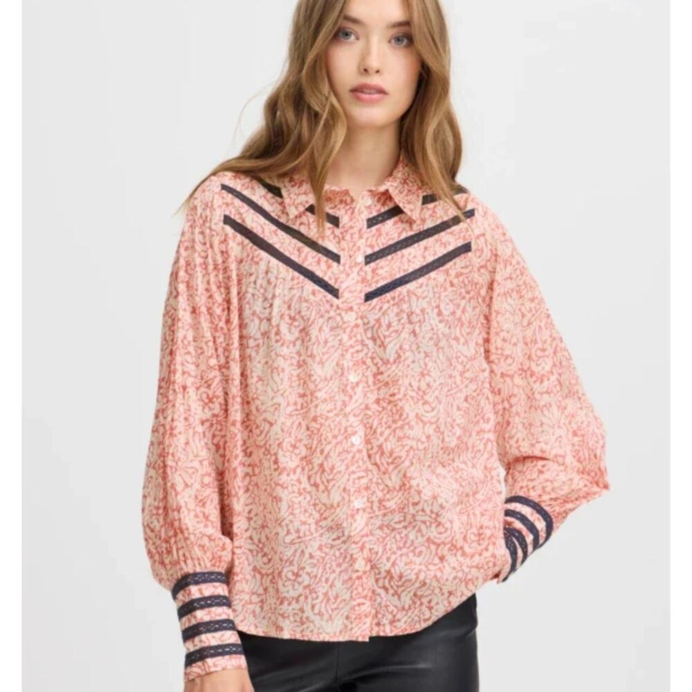 Atelier Reve Aura Pink Button Down Size S NWT